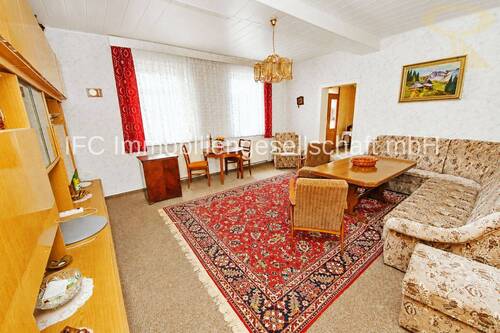 Wohnzimmer im EG - 