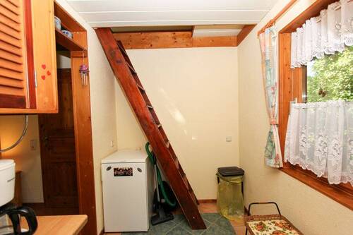 Küche und Stiege, Süd-Wohnung - 