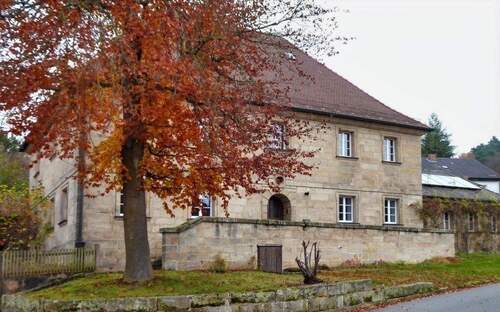 Außenansicht - 9 Zimmer Einfamilienhaus in Emtmannsberg