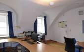 Büro im Erdgeschoss - 