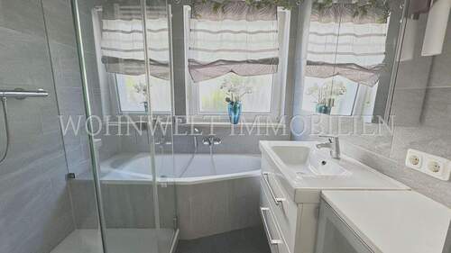 Badezimmer - 4 Zimmer Etagenwohnung in Neufahrn bei Freising