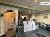Hauseingang/ Ladenlokal - 