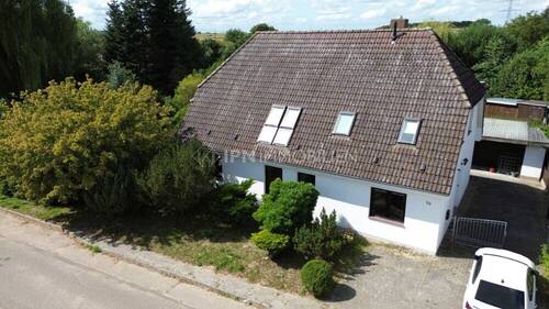 Haus - 6 Zimmer Einfamilienhaus in Lüssow