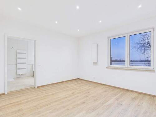 Master Schlafzimmer mit Bad en Suite und Dachterrasse - 