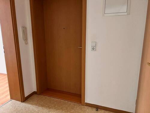 05 Flur (5) - 