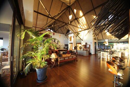 Bild 3 - 5 Zimmer Mehrfamilienhaus, Wohnhaus in Machakos