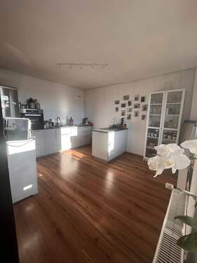 Küche - 7 Zimmer Mehrfamilienhaus, Wohnhaus in Monzingen