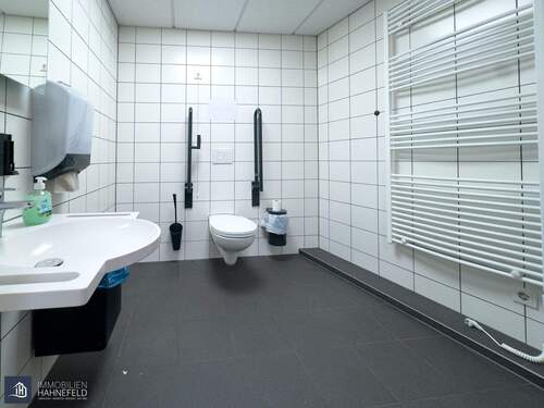 Kunden-Wc. Behindertengerecht. - 
