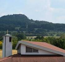 4-Zimmerwohnung in einer ruhigen Seitenstraße mit Blick zum Staffelberg. - Bad Staffelstein