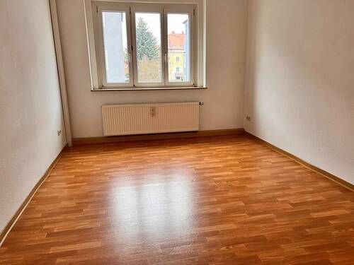 06 Schlafzimmer - Wilkestr. 4, 1.OG links - 300,00&nbsp;EUR Kaltmiete, ca.&nbsp; 50,50&nbsp;m&sup2;&nbsp;Wohnfl&auml;che