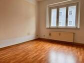 02 Wohnzimmer (2) - Etagenwohnung mit 50,50 m&sup2; in Zwickau zur Miete