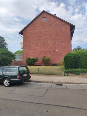 Giebelseite.jpeg - 6 Zimmer Reihenendhaus zum Kaufen in Heide