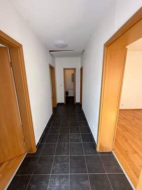 IMG_0773.JPG - 3 Zimmer Mehrfamilienhaus, Wohnhaus in Gillenfeld