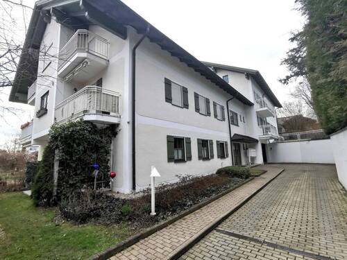 Ansicht Nordosten - Feriendomizil im Bäderdreieck - Sofort beziehbare 2-Zimmerwohnung mit Terrasse u. TG-Stellplatz