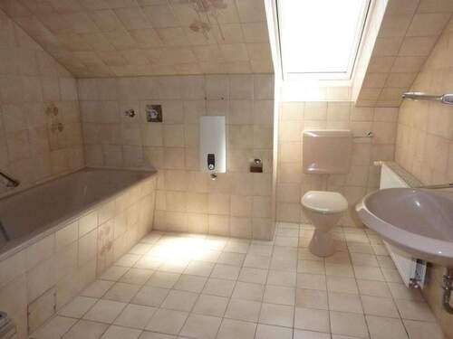 Tageslicht-Dusch-Wannenbad - 