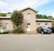 Historisches Mehrfamilienhaus mit Charme - ehemaliges Empfangsgebäude der Bahn - Fahrenkrug