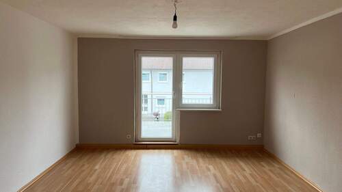 Wohnzimmer - 3 Zimmer Etagenwohnung in Schramberg