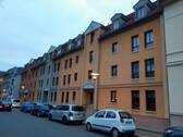 Straßenansicht - 4 Zimmer Etagenwohnung zum Kaufen in Aschersleben