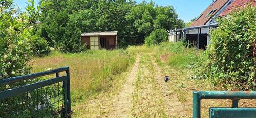 Bild 1 - Baugrundstück - 390.000,00 EUR Kaufpreis, ca.  0,00 m²