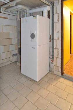 Gas - Zentralheizung aus 2006 - 