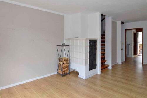 Kaminofen im Wohnzimmer - Erdgeschoss - 