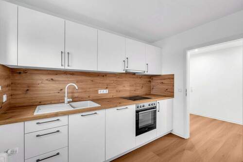 Bild 2 - 3 Zimmer Etagenwohnung zum Kaufen in Crailsheim