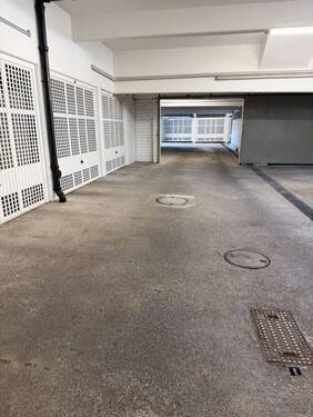 Tiefgarage - 