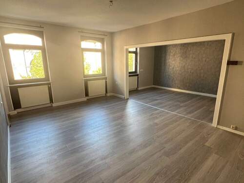 Wohnzimmer - 3 Zimmer Etagenwohnung zur Miete in Saarbrücken