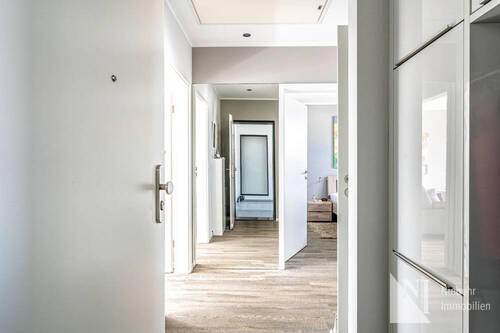 Heller Eingangsflur - 