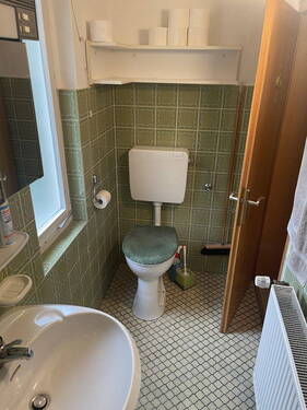 EG - Gäste-WC rechts - 