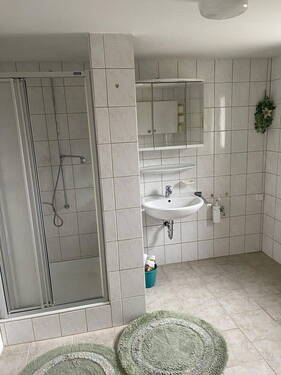 Zwischengeschoss - Bad - 