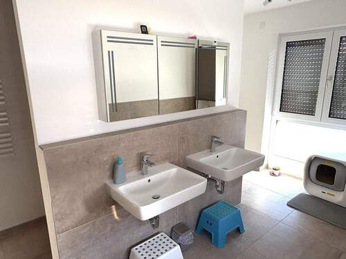 Badezimmer OG Bild 1 - 