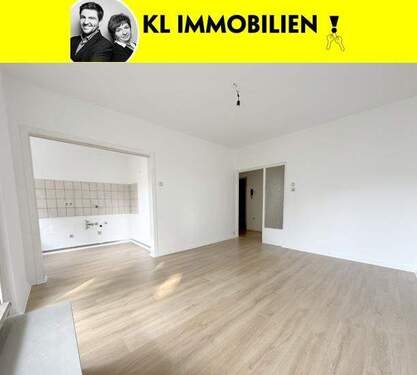 Wohnzimmer - Charmante Wohnung! Optimale Anbindung! Sonnenbalkon!