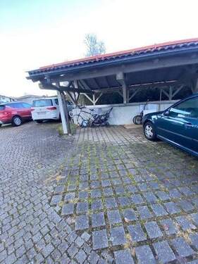 Kfz-Außenstellplatz - 