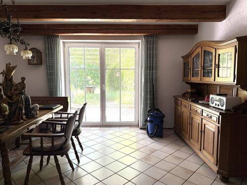 EG-Esszimmer mit Zugang Terrasse - 