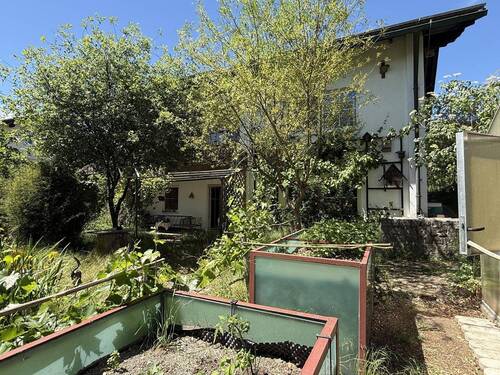Ansicht vom Garten aus - 1 Zimmer Einfamilienhaus in Reut