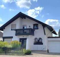 Homburg! Freistehendes Komforthaus mit Balkonen,Terrasse, Garten, Garage und Autoabstellplätzen