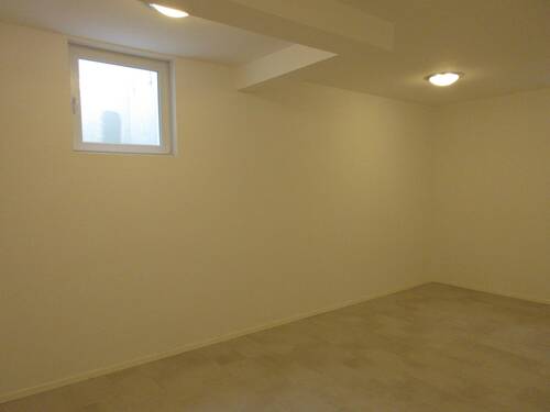 Hobbyraum 02 Bild 02.JPG - Einfamilienhaus in Frontenhausen