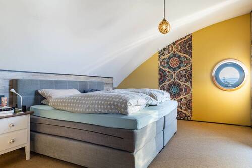 Schlafzimmer Dachgeschoss - 