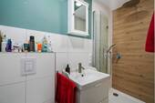 Einliegerwohnung: Badezimmer 2 im Obergeschoss (2,93 m²) - 