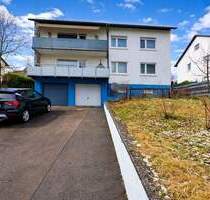 RESERVIERT: Wohnen ganz oben: Charmante 3-Zimmer-Eigentumswohnung mit Garage - Rottweil