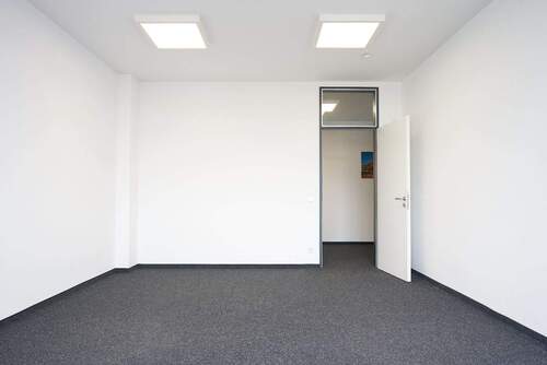 Bürofläche - Exklusive Büroeinheit mit Teeküche - All-in-Miete