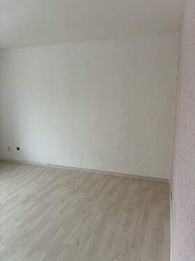 Wohnzimmer - 3 Zimmer Etagenwohnung zur Miete in Itzehoe