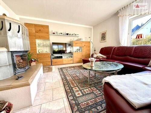 Wohnzimmer EG - 5 Zimmer Einfamilienhaus in Burkhardtsdorf OT Kemtau