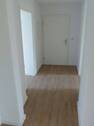 WE 15, Flur zur Wohnungstür - 