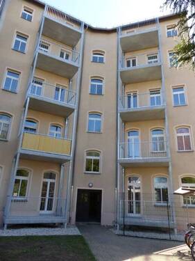 Die Innenhofansicht - Etagenwohnung mit 65,10 m&sup2; in Chemnitz zur Miete