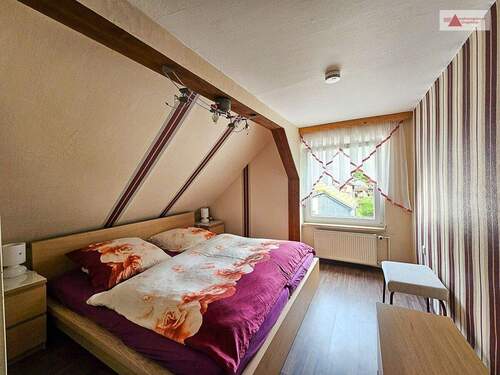 Schlafzimmer DG - 