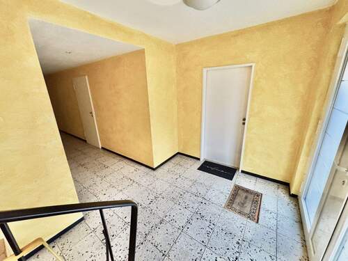 Entree Sockelgeschoss - 