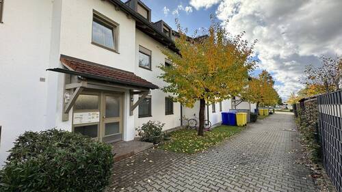 Zugang zum Anwesen - 