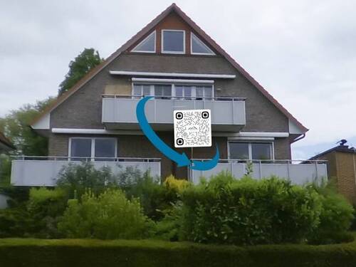 Straßenansicht - Moderne 2-Zimmer-Erdgeschosswohnung mit Carport in Pinneberg